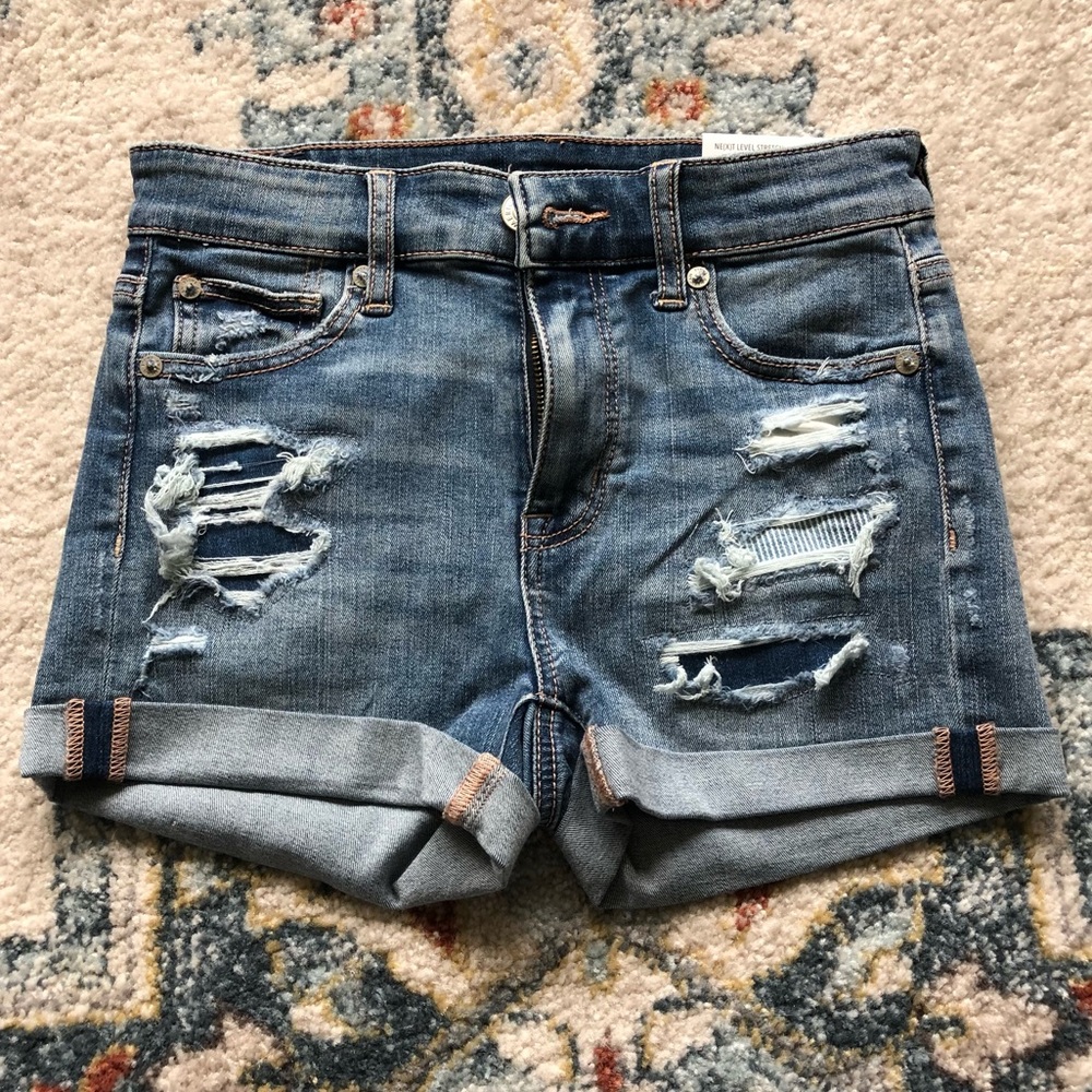 AE stretch shortie